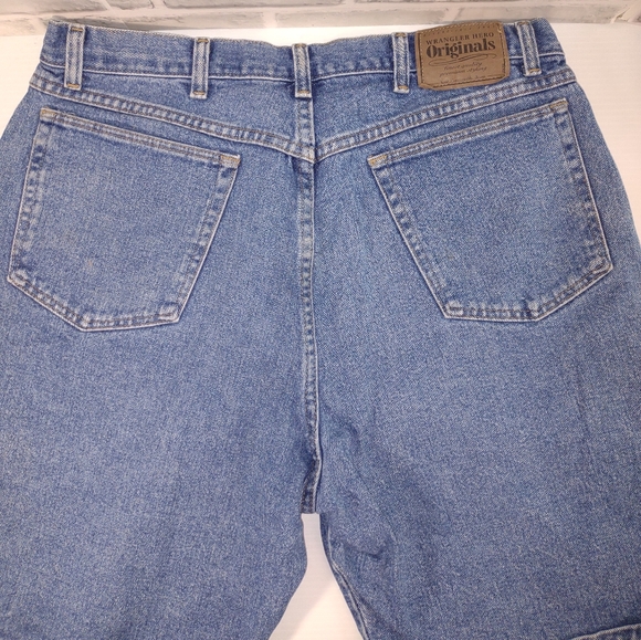 Wrangler shorts 36 - Picture 2 of 7